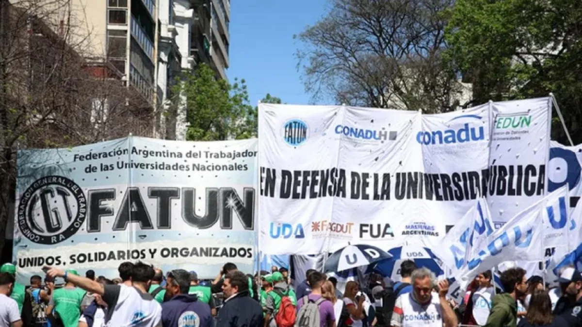 El Gobierno anunció un aumento salarial del 6,8% para el personal universitario