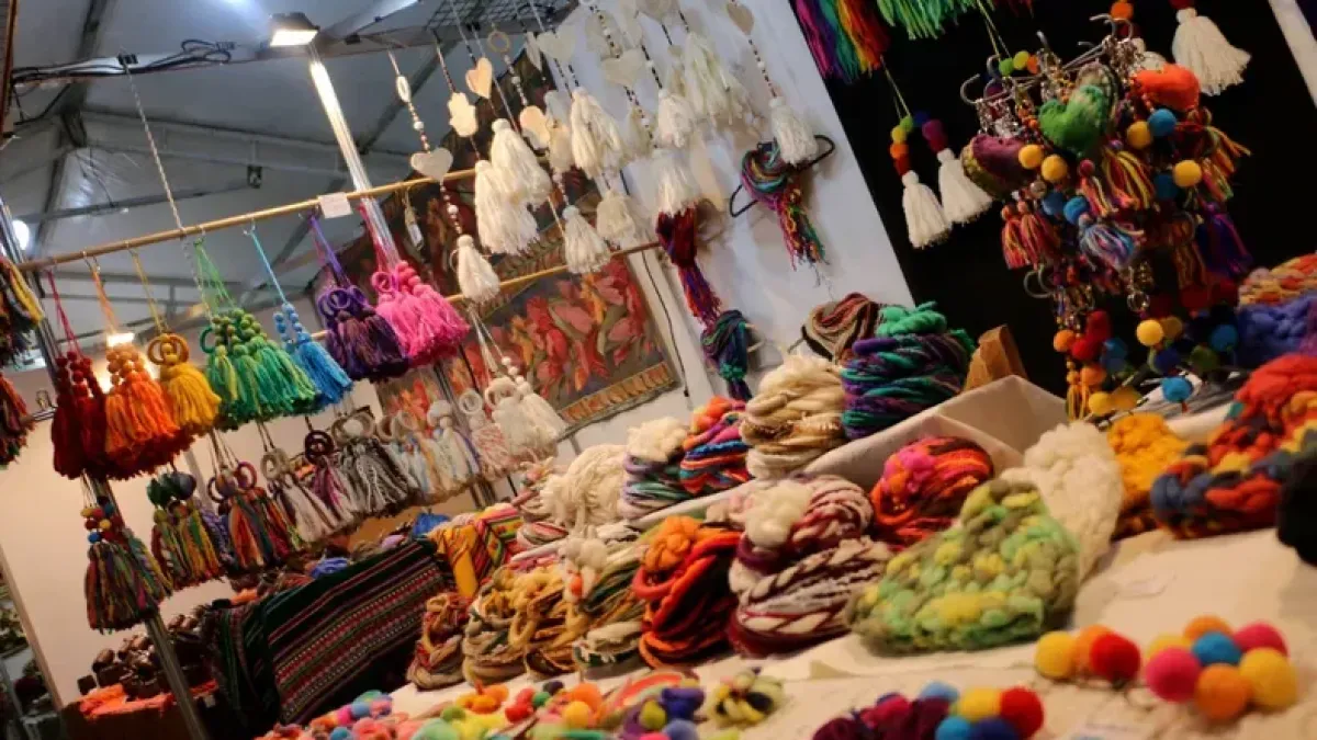 Inicia la Feria Provincial de Artesanías "Alcira López"