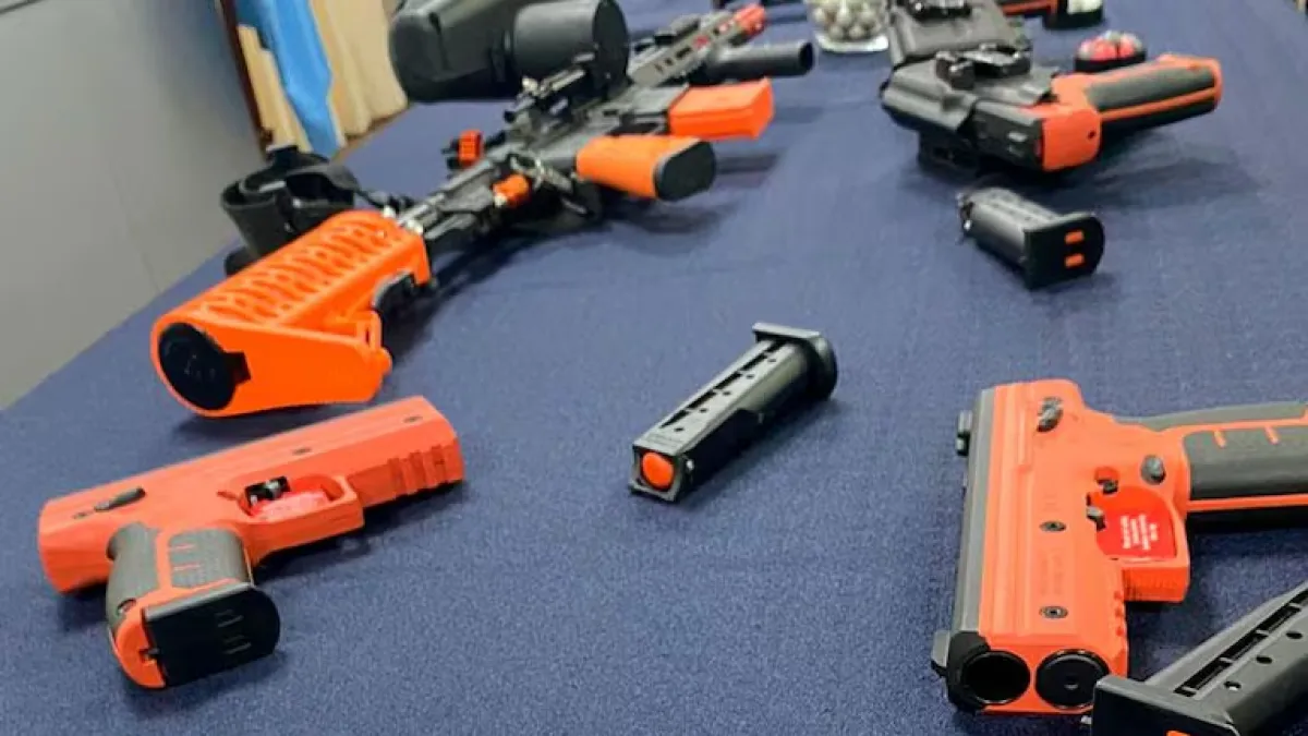 Armas no letales: guardias de seguridad comenzarán a portarlas en Córdoba