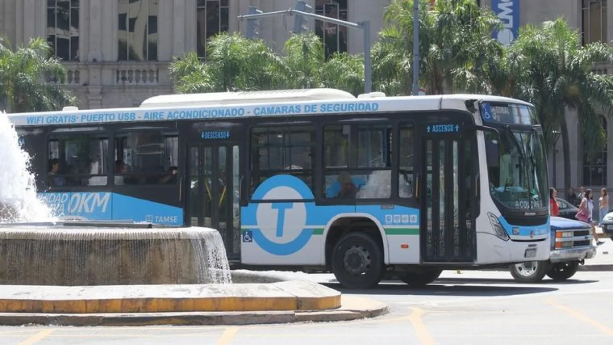Rige la reducción de frecuencias en el transporte urbano