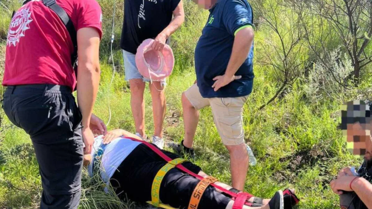 Rescataron a una mujer que se fracturó haciendo trekking en Cañada Larga