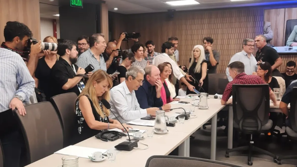 Diputados dio dictamen al proyecto de Ficha Limpia