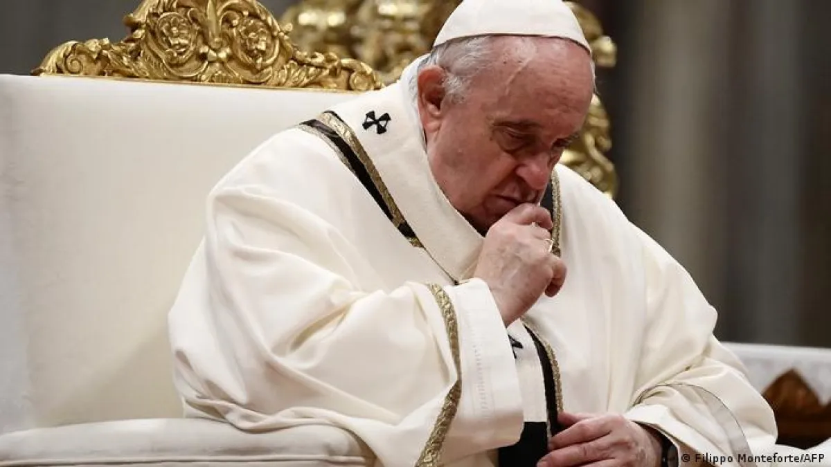 La salud del papa Francisco continúa en estado crítico pero estable