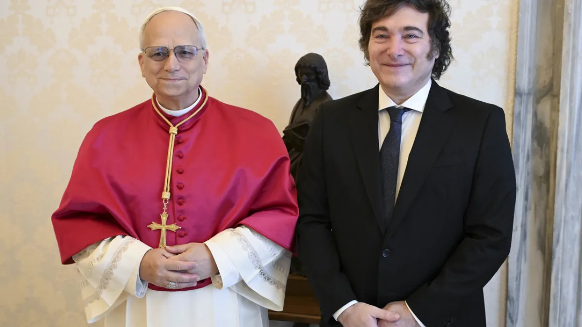 Milei se reunió con el papa León XIV, quien le confirmó que visitará la Argentina