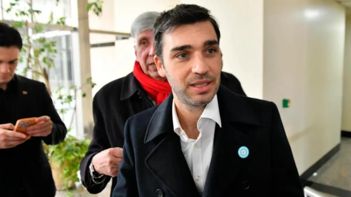 Torres adelanta la creación de un bloque de 20 senadores y asegura que serán la opción presidencial en 2027
