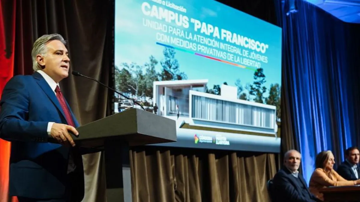 Llaryora anunció la construcción de un campus para alojar a jóvenes con medidas privativas de la libertad