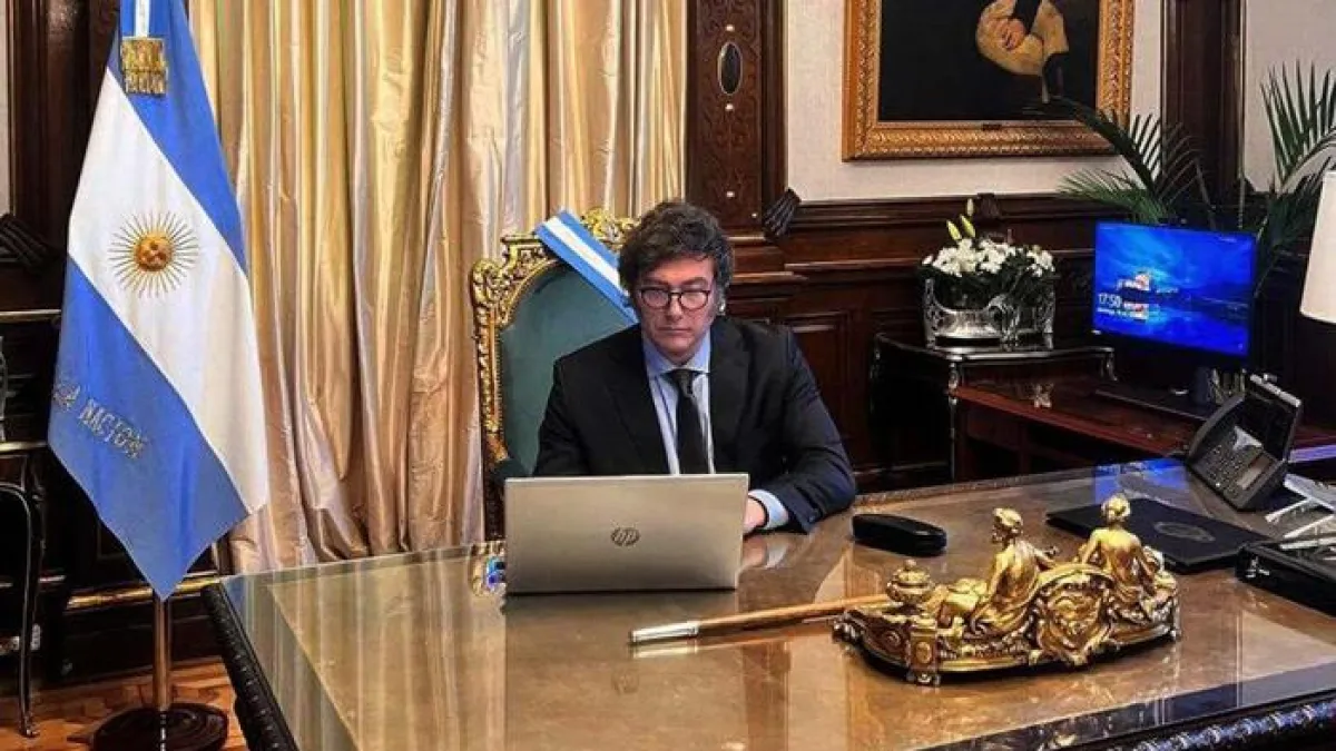 Milei convocó a los gobernadores a una mesa política nacional
