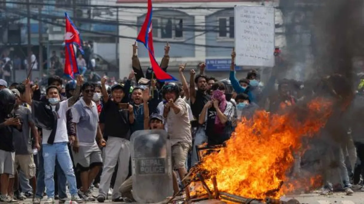 Crisis en Nepal: protestas juveniles, represión y renuncia del primer ministro