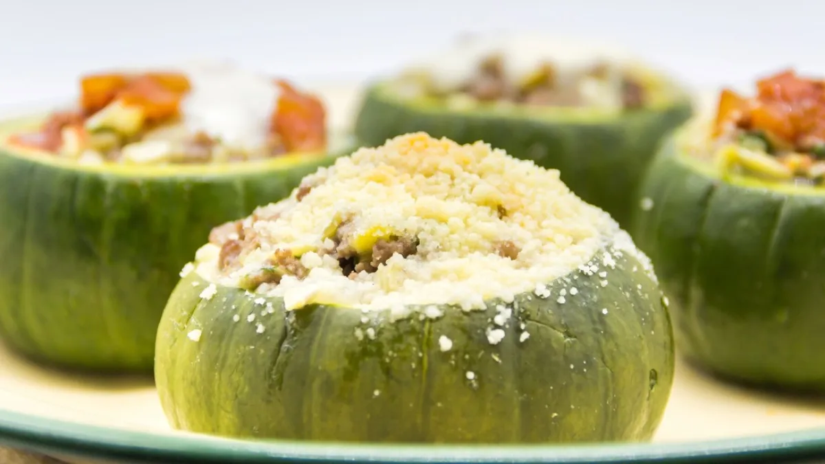 Menú de hoy: zapallitos rellenos al horno