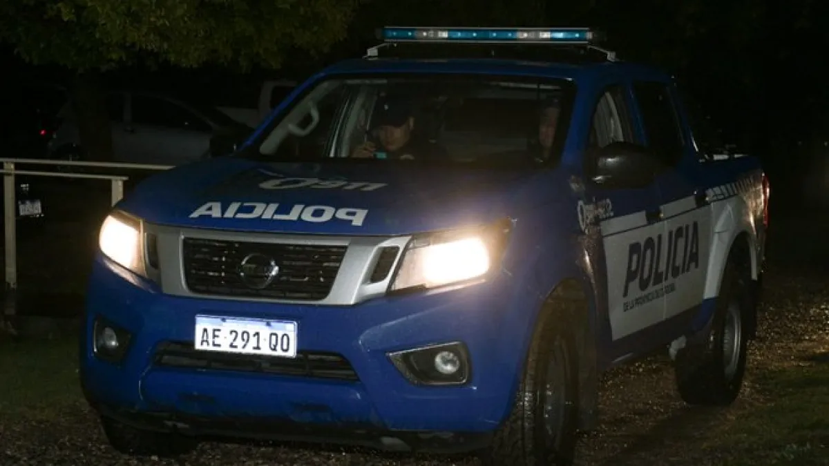 Desarticularon una fiesta clandestina en barrio Los Boulevares