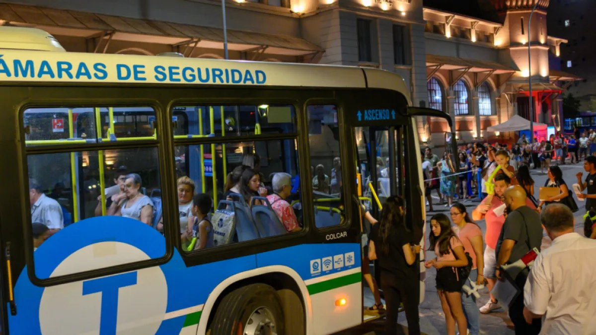 Noche de los Museos: el transporte será gratuito para recorrer los espacios