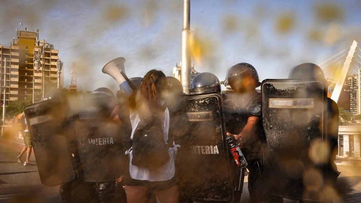 Córdoba: incidentes y detenidos en la marcha contra la reforma laboral
