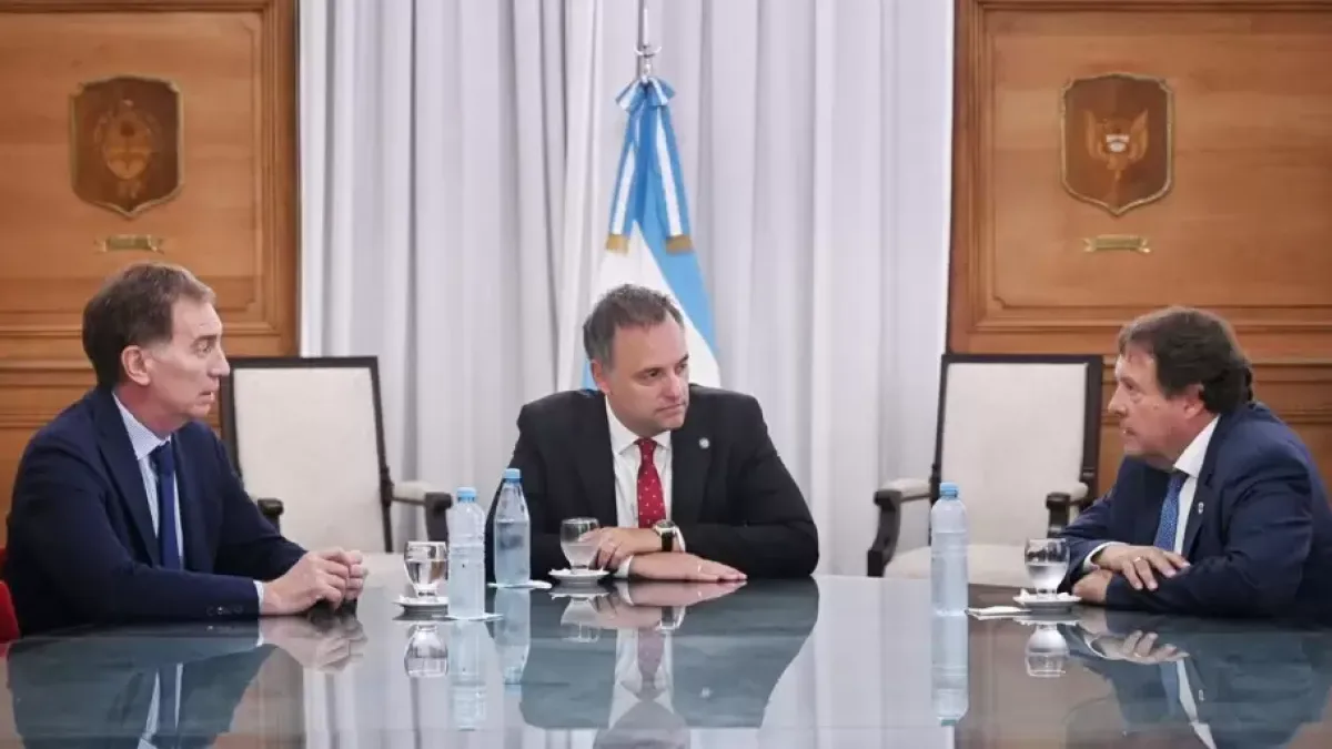 El Gobierno libera hasta $400.000 millones en anticipos a provincias