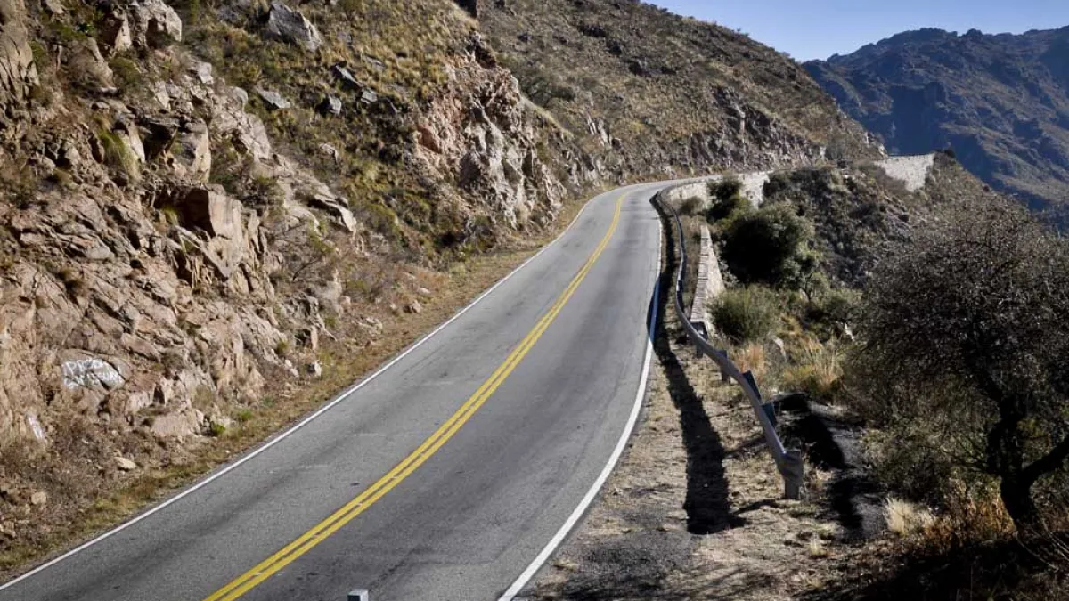 Habilitan de forma parcial el Camino de las Altas Cumbres tras varios días de corte total