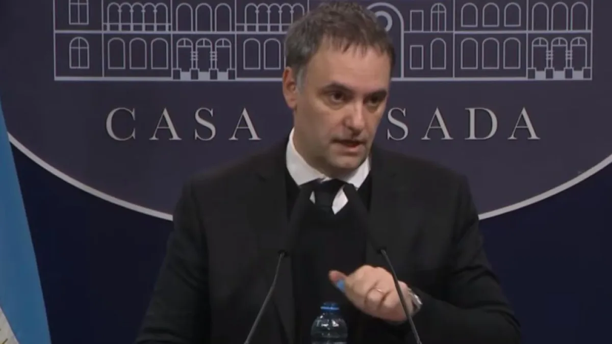 Adorni confirmó que irá al Senado el 2 de julio para presentar su informe de gestión