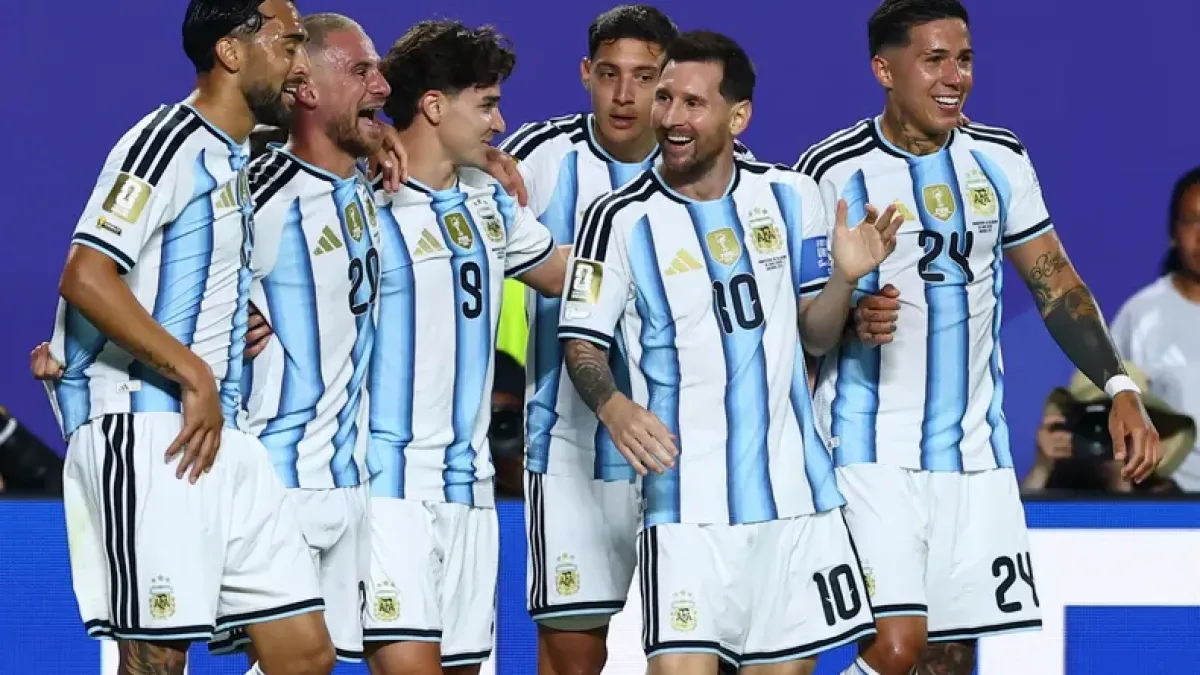 Argentina choca con Austria en busca de la clasificación a la próxima fase