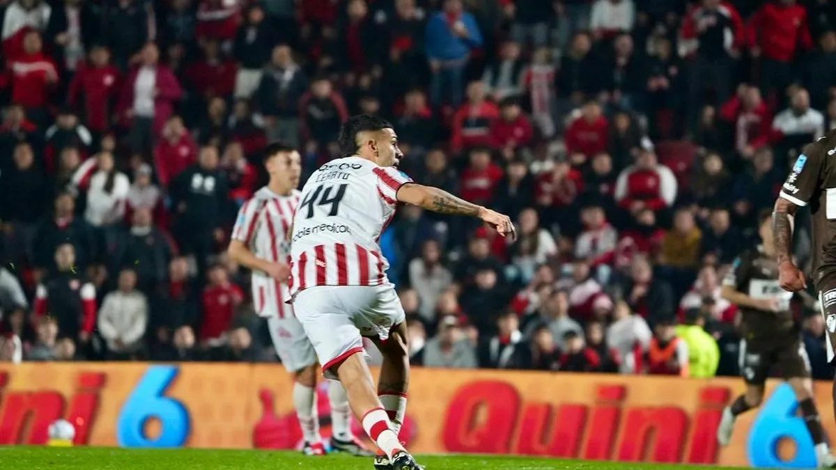 Instituto venció a Platense y logró su primer triunfo en el Torneo Clausura