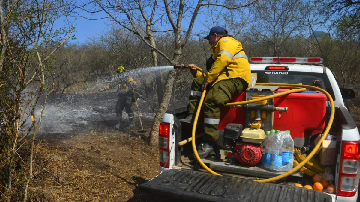 Alerta en Córdoba: advierten por riesgo extremo de incendios y fuertes ráfagas para este miércoles