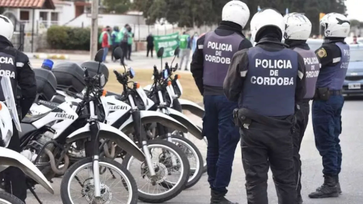 El ministro Quinteros dedicó un mensaje a Joan, el policía que resultó con heridas graves durante un operativo