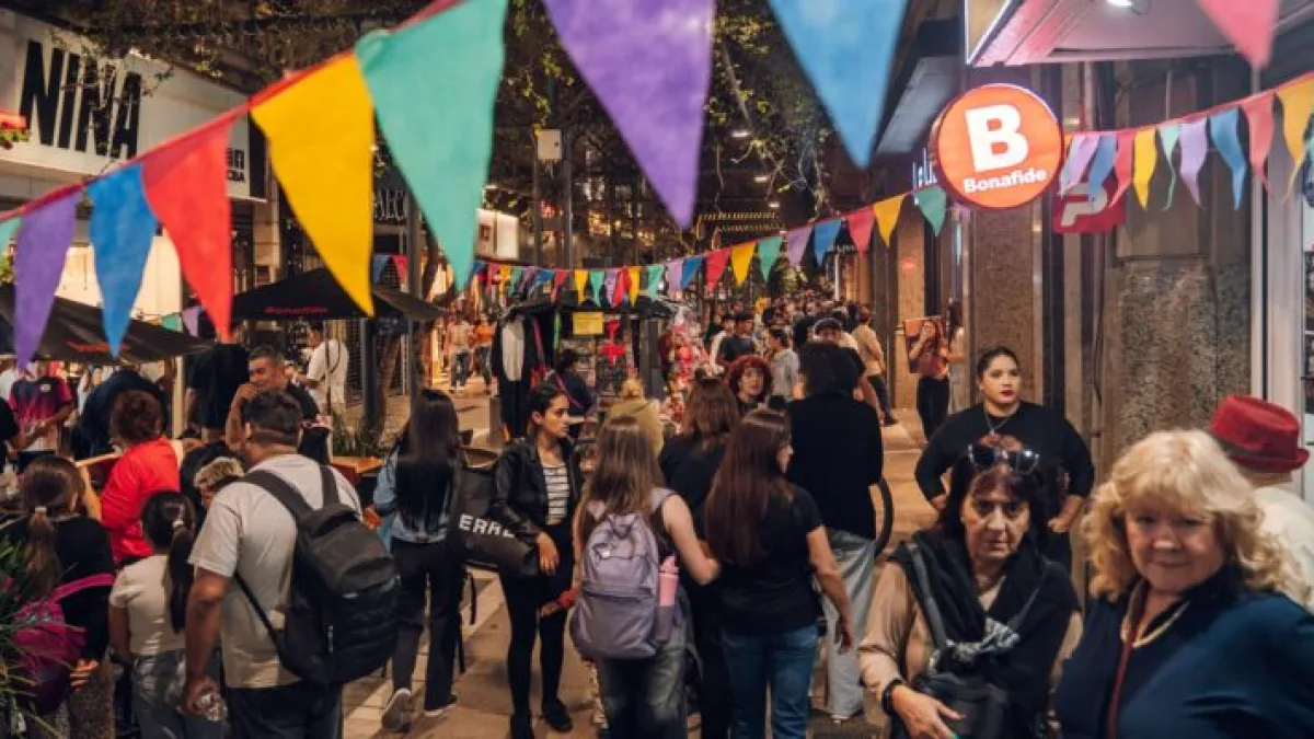 Llega la segunda edición de La Noche de las Galerías y las Peatonales al centro de Córdoba