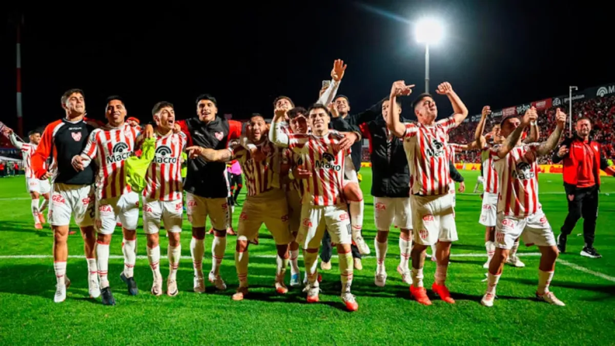 Instituto hizo historia: venció a Riestra y aseguró su clasificación a una copa internacional