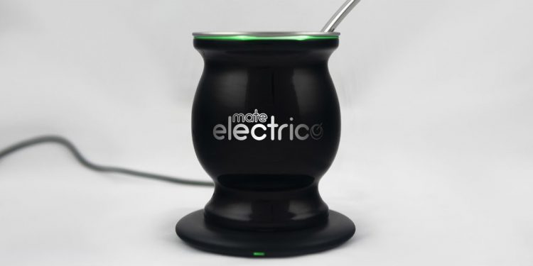 Crean un mate eléctrico que permite que no se enfríe ni se lave la yerba