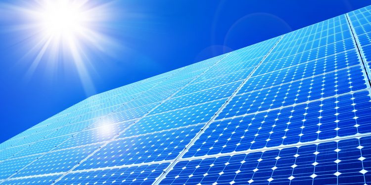 La Provincia otorgará créditos mediante un fondo de $600 millones para que familias y pymes generen energía renovable