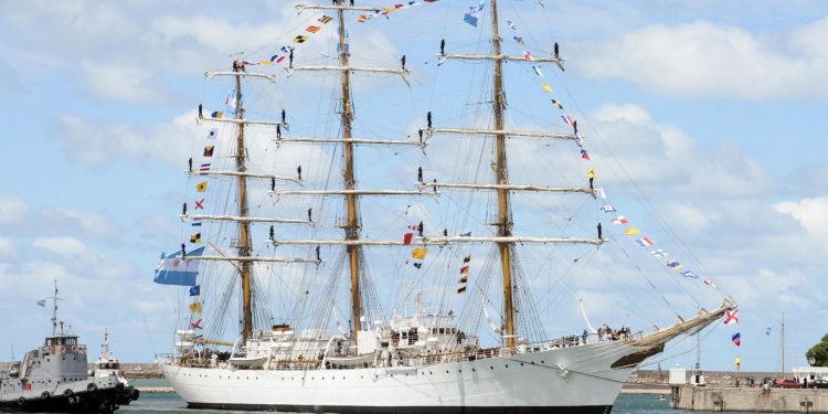 La Fragata Libertad lista para zarpar este lunes