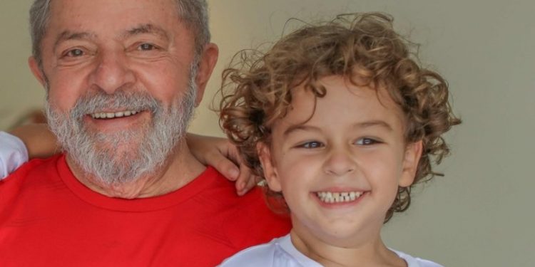Murió por meningitis uno de los nietos del ex presidente de Brasil, Lula da Silva