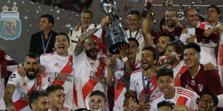 River goleó a Central Córdoba de Santiago del Estero y es campeón de la Copa Argentina