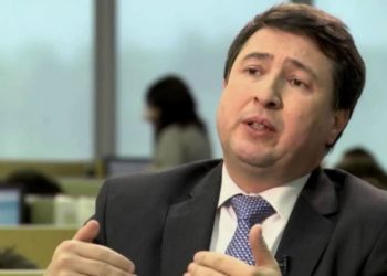 Planes sociales: Arroyo dijo que los beneficiarios realizarán trabajos