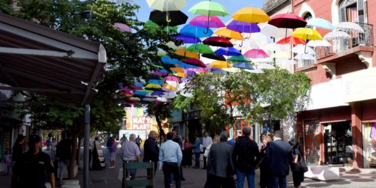 El Municipio presentó "Enamorados de los Mercados"