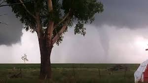 Se registró un tornado en cercanías a Las Varillas