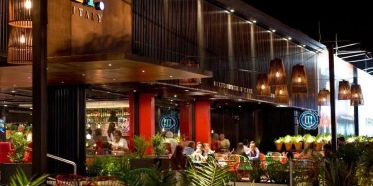 Una pareja fue discriminada en un restaurante cordobés