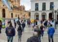 Comerciantes de Córdoba realizaron una protesta frente al Cabildo