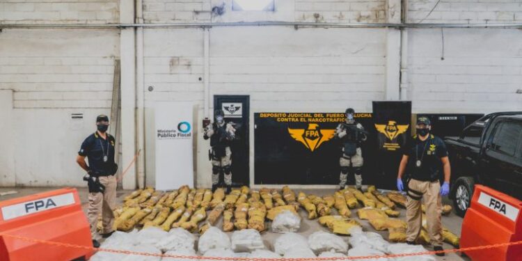 La FPA trasladó una gran cantidad de estupefacientes al Juzgado Federal N° 1