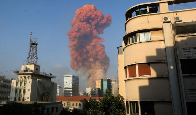 Se registró una fuerte explosión en el puerto de Beirut, Líbano