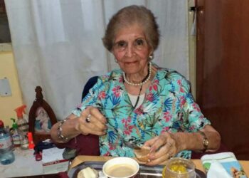 Dieron de alta a una mujer de 101 años que estuvo internada por coronavirus