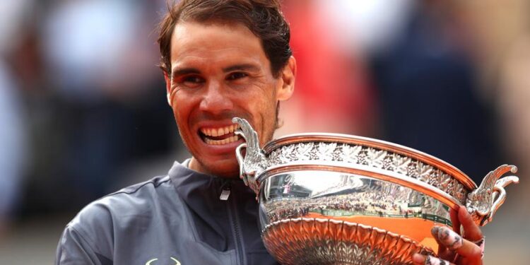 Nadal iguala récord de Federer