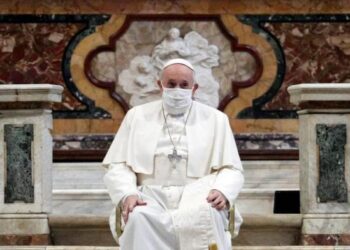 El Papa Francisco recibió la vacuna contra el coronavirus