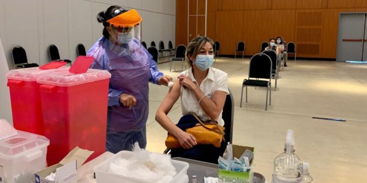 Estará justificada la ausencia al trabajo para vacunarse contra el Covid-19