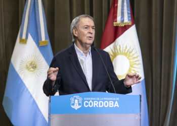 Schiaretti presentó un plan de Acueductos Troncales