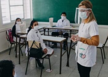 Confirman la presencialidad plena en las escuelas de Córdoba