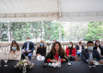 La Provincia presentó la Unidad Consultora de Género