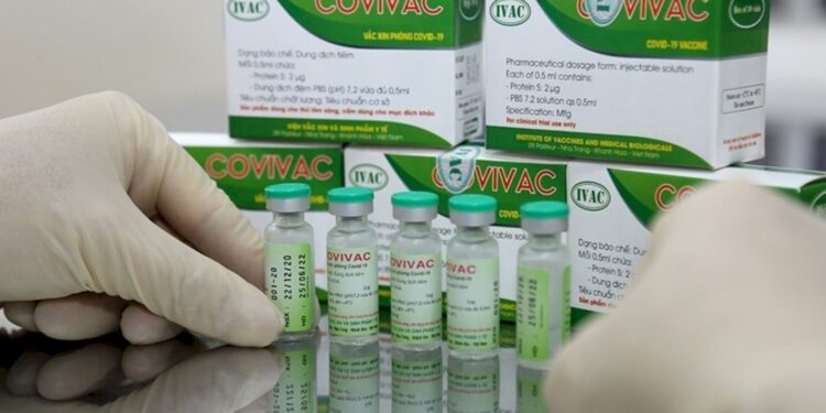 Rusia anuncia la creación de su tercera vacuna: CoviVac