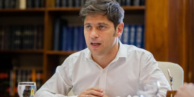 Kicillof explicó que a Sarlo no le ofrecieron nada "por debajo de la mesa"