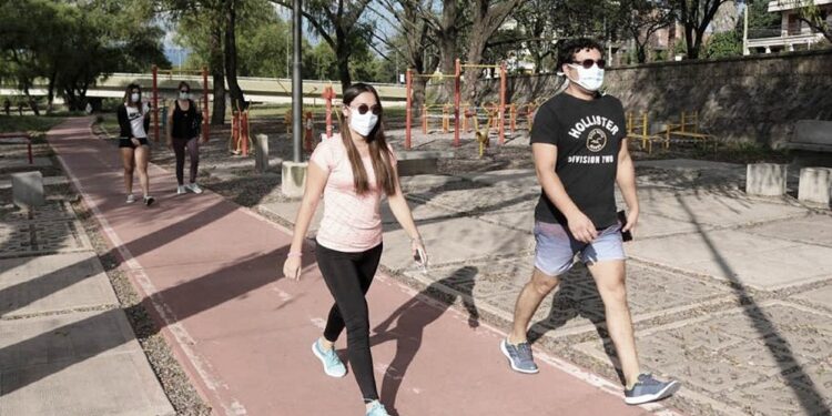 Qué medidas tomó el Gobierno para una "Semana Santa cuidada"