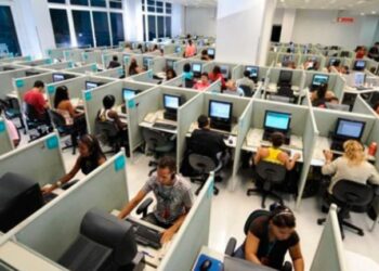 La Provincia presentó 500 puestos de trabajo en centros de contacto de Córdoba