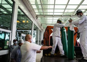 Brasil en riesgo de colapso: 1000 ciudades con falta de oxígeno