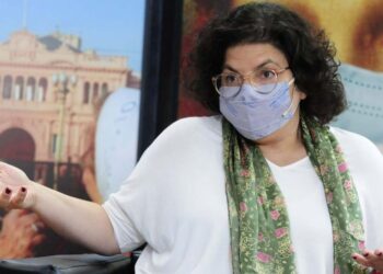 El Gobierno advirtió que los próximos meses serán los de mayor riesgo de la pandemia